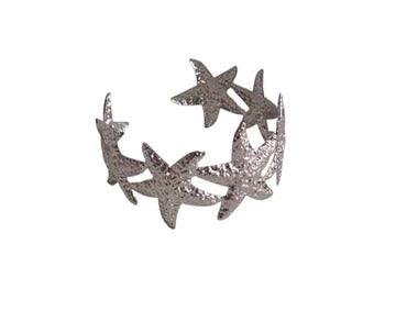 Öppet armband med sjöstjärnor - silverfärgat