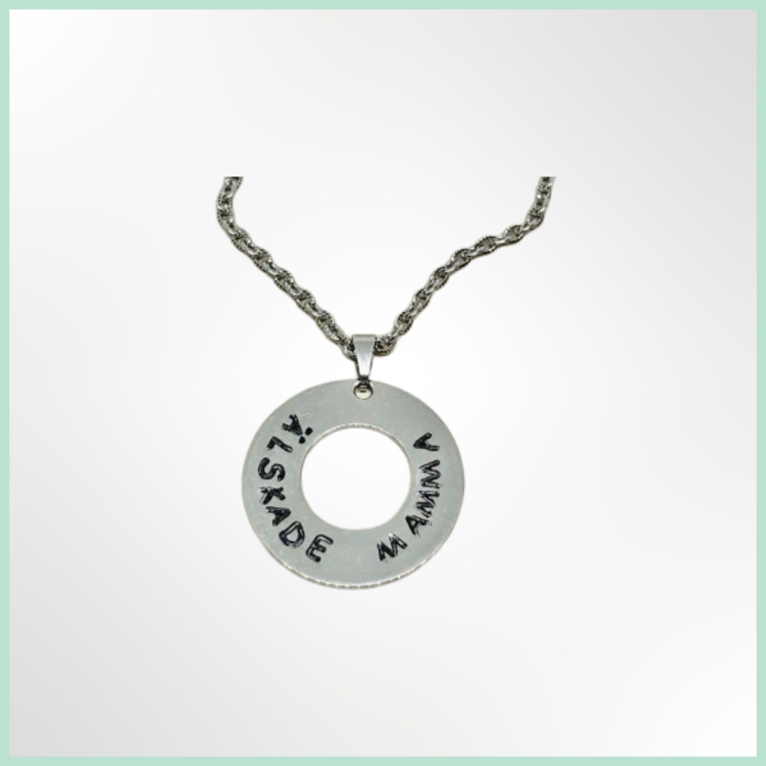 Circle "välj själv text"- Halsband