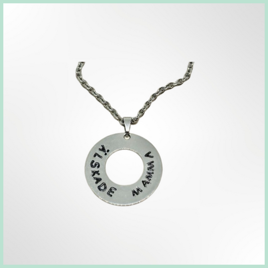 Circle "välj själv text"- Halsband